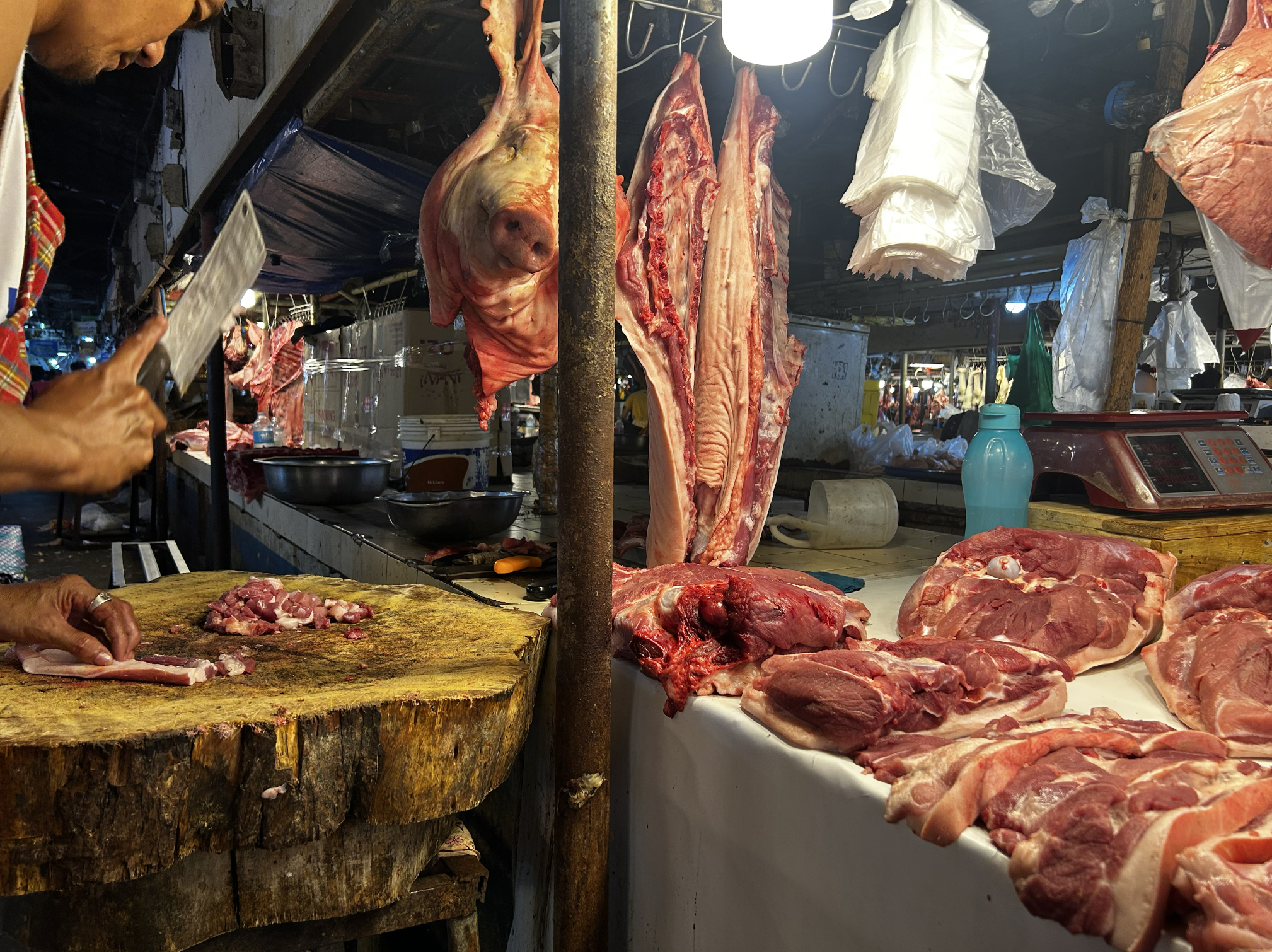 Taytay Public Market layout and ingredients